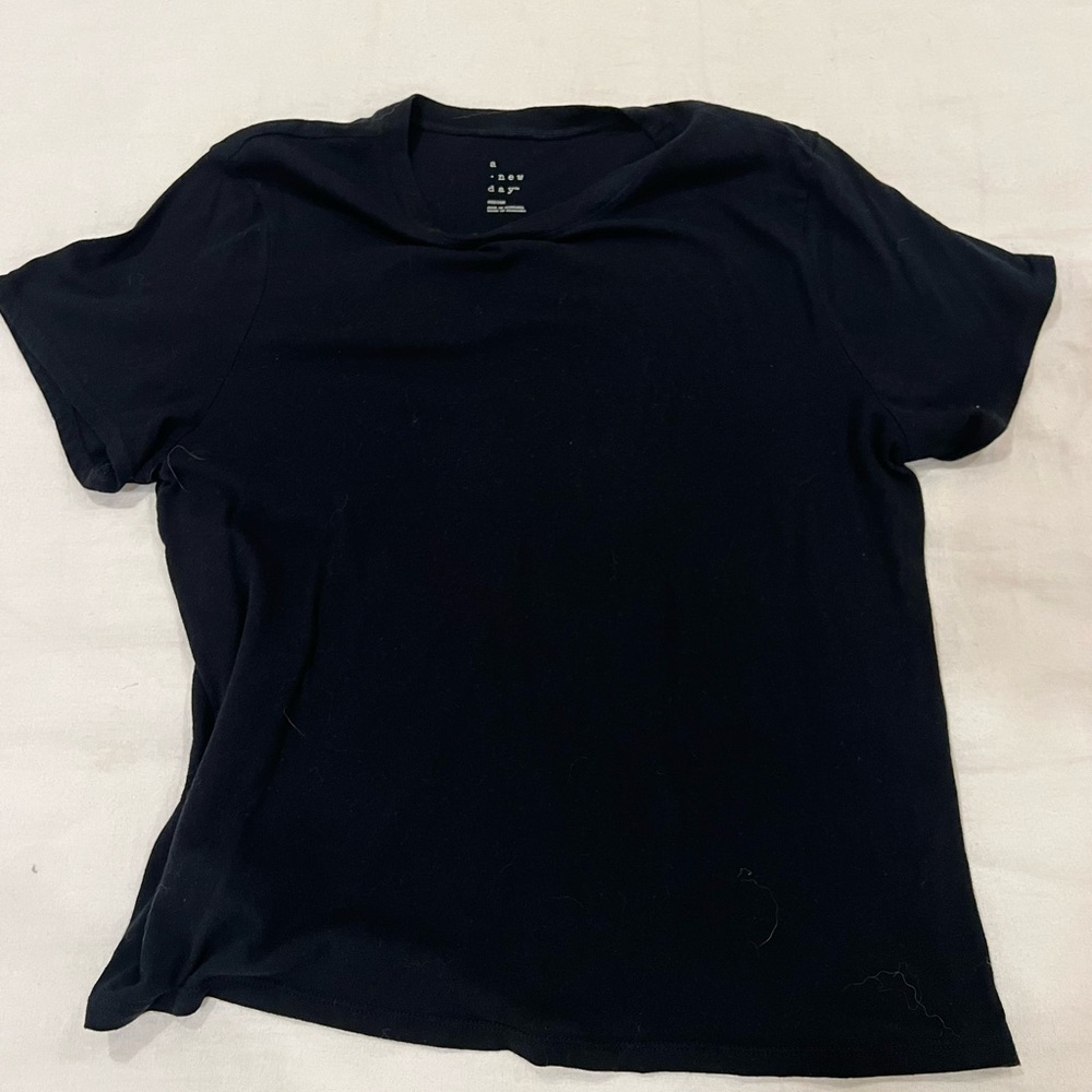 a new day Women's Black Short Sleeve Tee